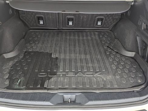 Used 2020 Subaru Outback Touring image 22