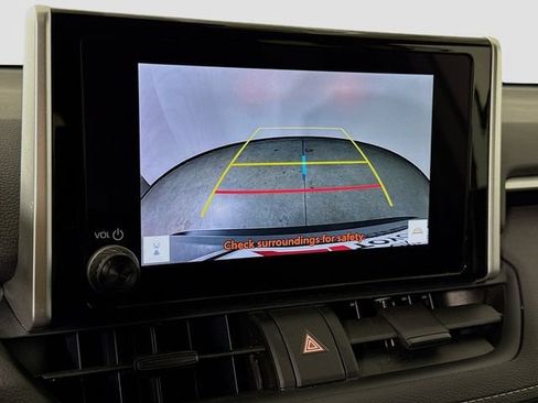 Certified 2025 Toyota RAV4 LE AWD/4WD image 15