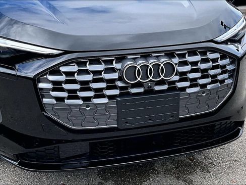 New 2026 Audi Q5 Premium Plus image 11