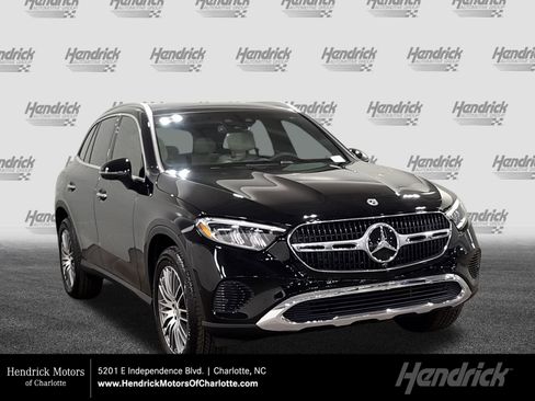 New 2026 Mercedes-Benz GLC 300 image 1