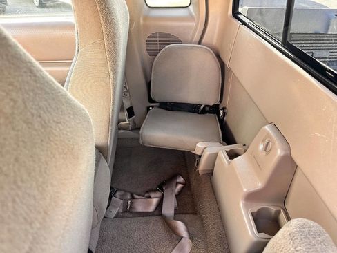 Used 2001 Ford Ranger XLT image 16