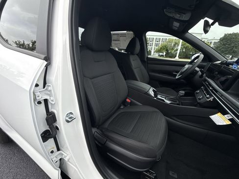 Used 2026 Hyundai Santa Cruz SE image 26