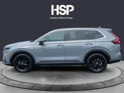 Certified 2025 Honda CR-V Sport image 2