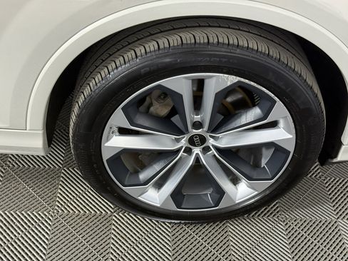 Used 2022 Audi Q7 Premium Plus image 13