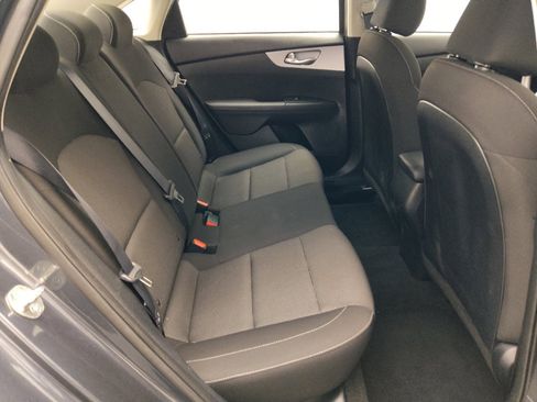 Used 2024 Kia Forte LXS FWD image 19