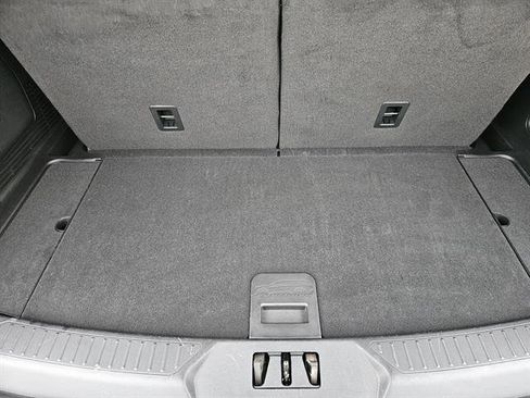 Used 2021 Ford Explorer Platinum w/ Equipment Group 601A image 23