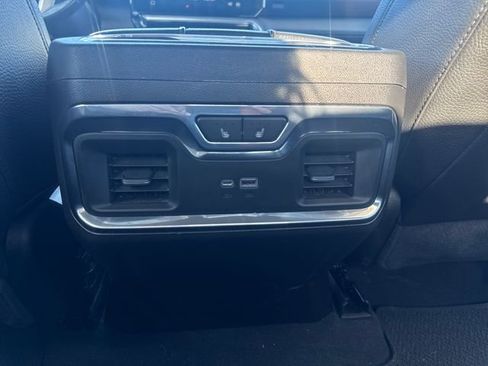 Used 2023 GMC Sierra 1500 Denali image 33