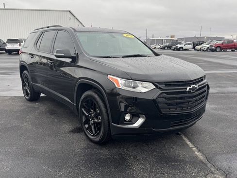 Used 2019 Chevrolet Traverse LT image 1