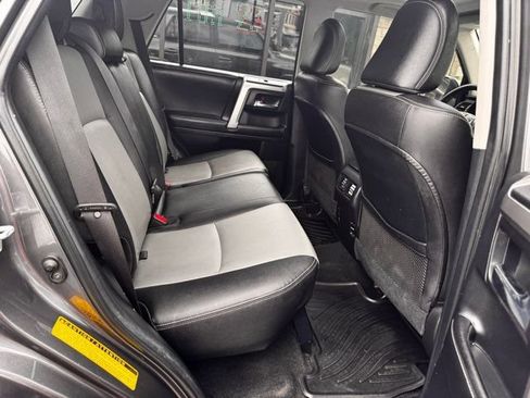 Used 2015 Toyota 4Runner SR5 Premium AWD/4WD image 28
