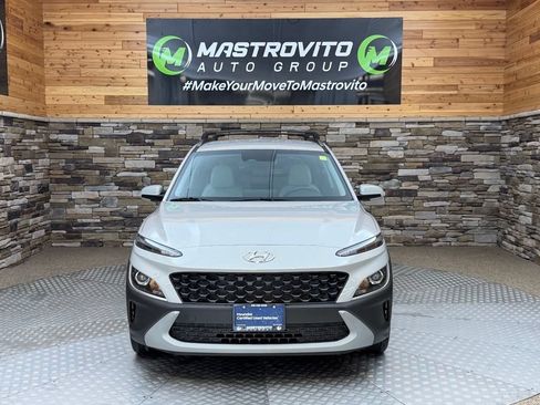 Used 2023 Hyundai Kona SEL AWD/4WD image 2