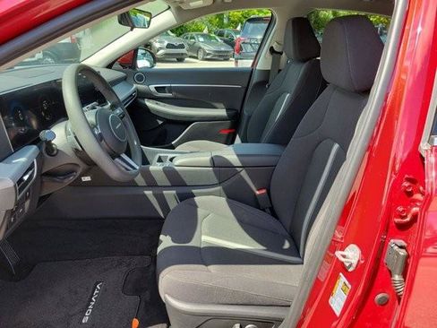 Certified 2024 Hyundai Sonata SEL FWD image 17