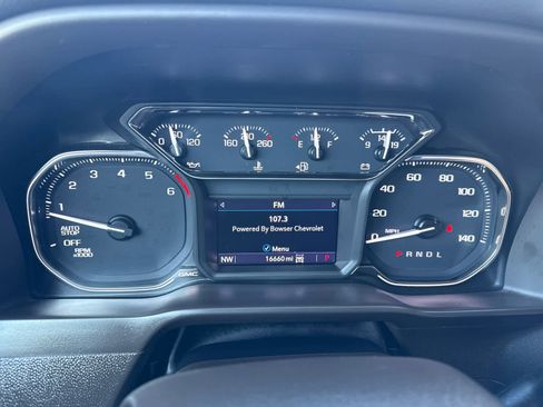 Used 2021 GMC Sierra 1500 SLT image 15