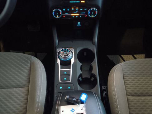 Used 2022 Ford Escape SE w/ Convenience Package image 15