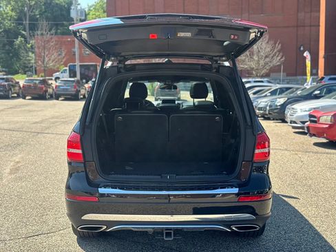 Used 2018 Mercedes-Benz GLS 450 4MATIC image 24