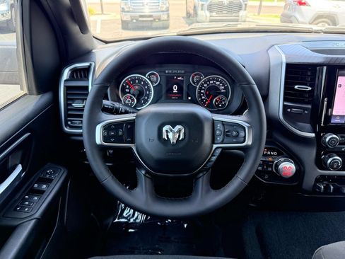 Used 2025 RAM 1500 Big Horn AWD/4WD image 12