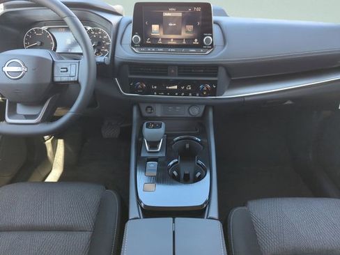 New 2026 Nissan Rogue SV w/ Cold Weather Package FWD image 26