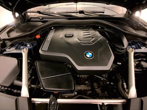 Certified 2023 BMW 530i xDrive w/ Premium Package image 9