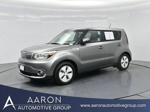 Used 2016 Kia Soul EV + FWD image 1