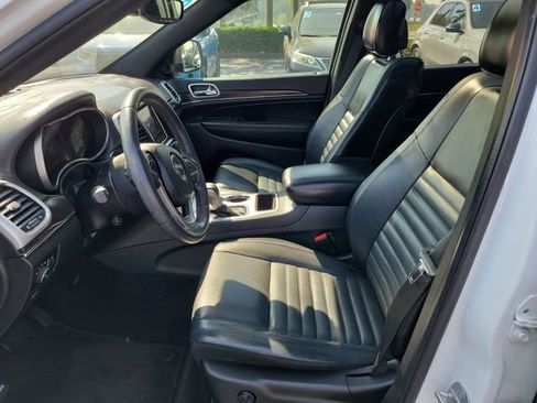 Used 2018 Jeep Grand Cherokee Limited RWD image 17