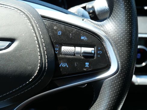 Used 2022 Genesis GV70 3.5T Sport w/ Sport Prestige Package AWD/4WD image 28