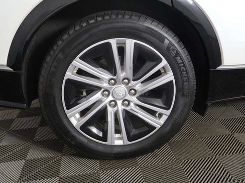 Used 2024 Cadillac Lyriq Tech RWD image 20