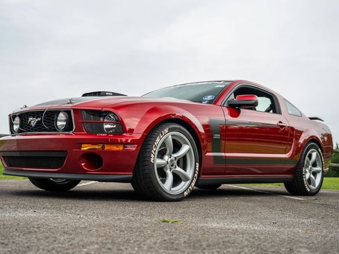 Used 2008 Ford Mustang GT RWD image 7