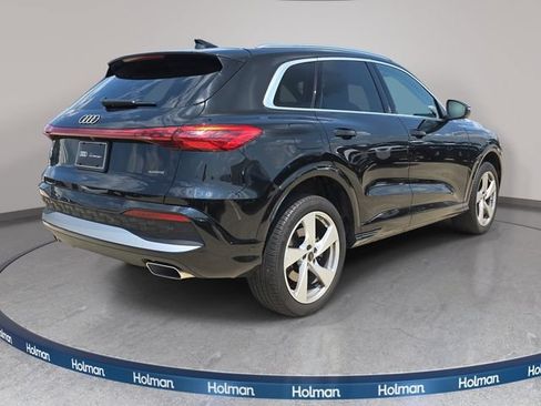 Used 2025 Audi Q5 Premium Plus w/ Premium Plus AWD/4WD image 6