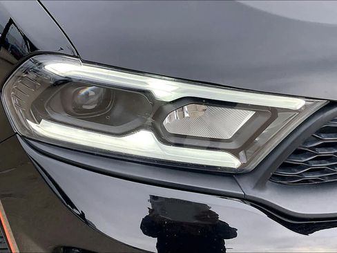 Used 2025 Dodge Durango GT image 27