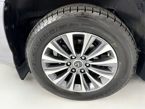 Used 2022 Lexus GX 460 Luxury w/ Accessory Package AWD/4WD image 33