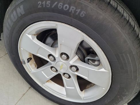 Used 2015 Chevrolet Malibu LS image 31