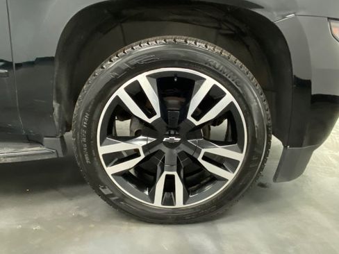 Used 2019 Chevrolet Tahoe Premier image 16