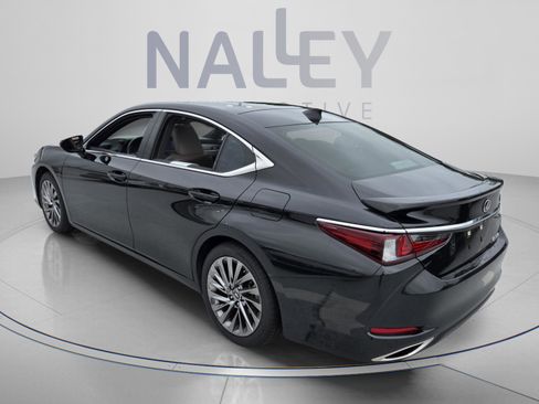 Used 2024 Lexus ES 350 Ultra Luxury w/ Accessory Package (Z2) FWD image 3