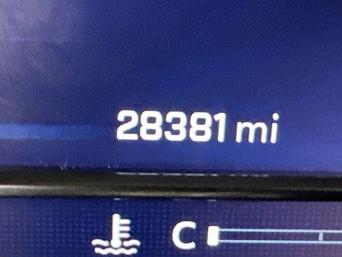 Used 2024 Chevrolet Silverado 1500 LT image 18