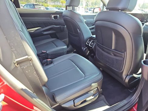 Used 2023 Kia Sorento SX image 14