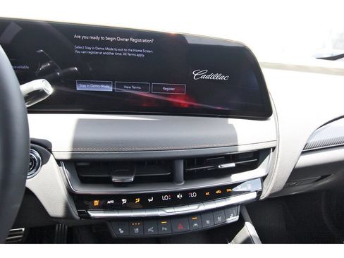 New 2026 Cadillac CT5 V w/ Technology Package AWD/4WD image 20