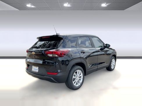 New 2026 Chevrolet TrailBlazer LS w/ LS Convenience Package image 8