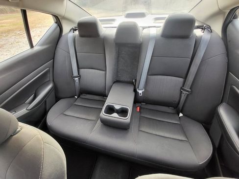 Used 2024 Nissan Altima 2.5 SV image 12