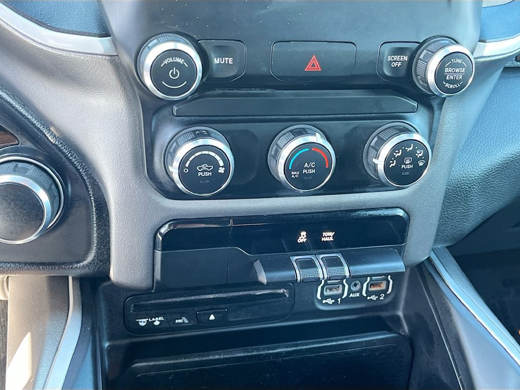Used 2019 RAM 1500 Big Horn AWD/4WD image 16