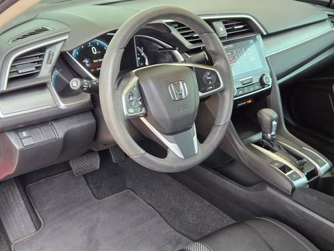 Used 2018 Honda Civic EX image 10