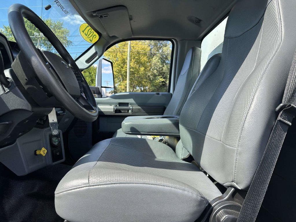 Used 2021 Ford F650 2WD Regular Cab Super Duty image 10
