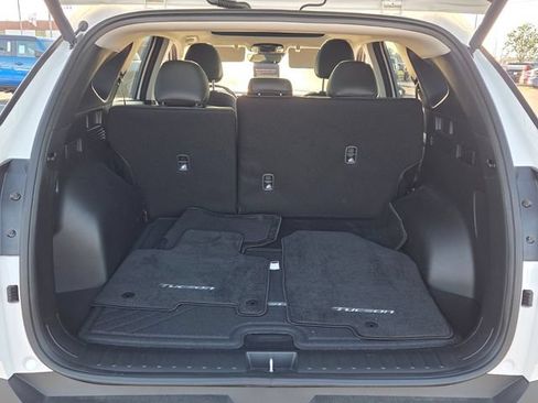 Used 2026 Hyundai Tucson Limited FWD image 7