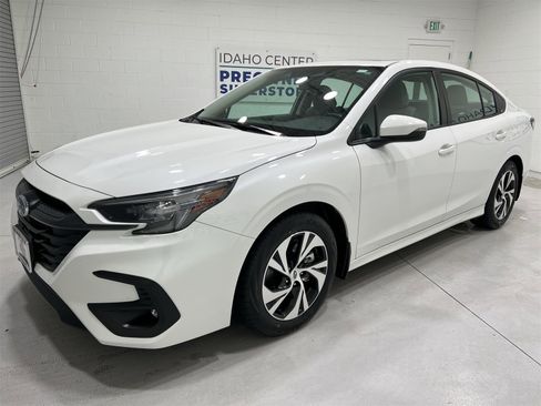 Certified 2025 Subaru Legacy Premium image 4