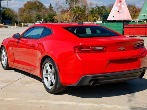 Used 2016 Chevrolet Camaro LT image 7