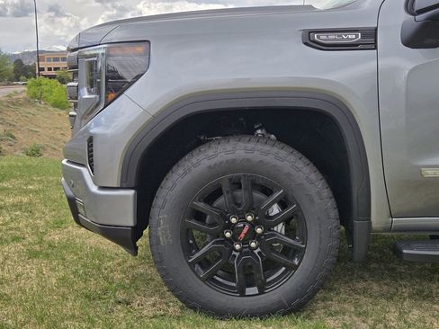 New 2026 GMC Sierra 1500 Elevation w/ Elevation Premium Package AWD/4WD image 6