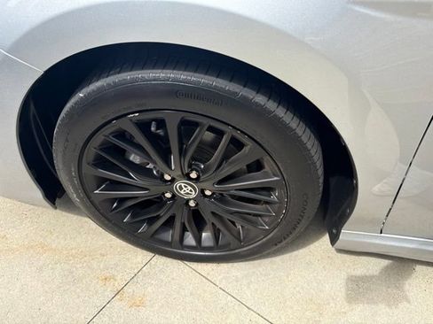 Used 2021 Toyota Camry SE AWD/4WD image 12