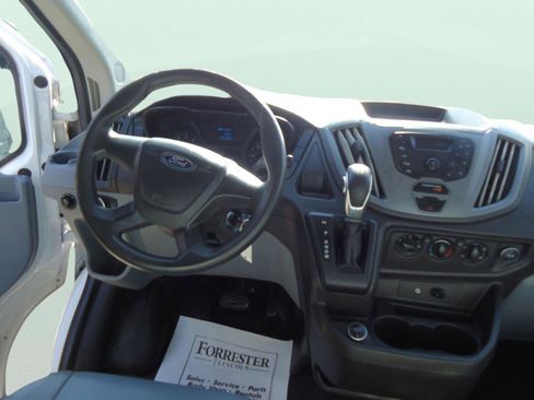 Used 2018 Ford Transit 250 138 image 12