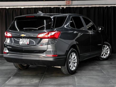 Used 2020 Chevrolet Equinox LS w/ LPO, Floor Liner Package FWD image 8
