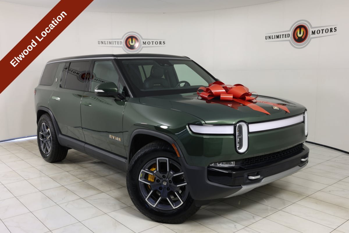 Used 2022 Rivian R1S Launch Edition Quad AWD/4WD image 1