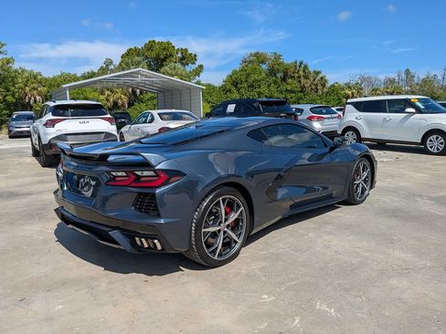 Used 2021 Chevrolet Corvette Stingray Preferred Cpe w/ Z51 Performance Package RWD image 8