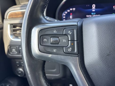 Used 2023 Chevrolet Tahoe Premier AWD/4WD image 28